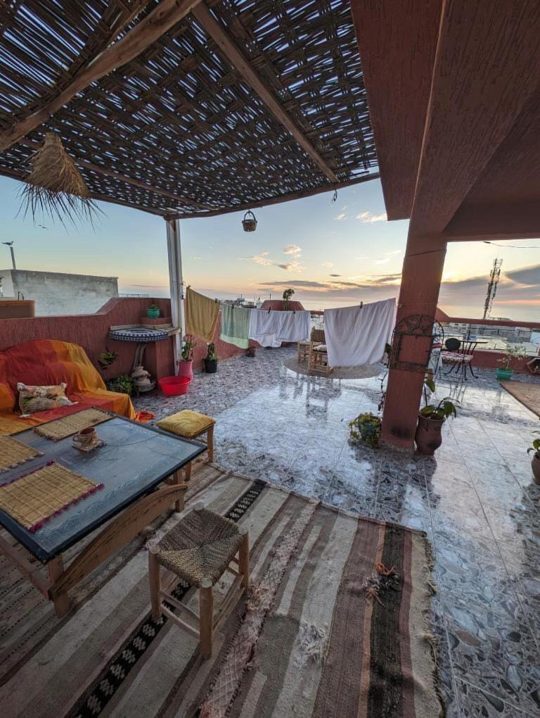 Wave Stay Hostel - Sea View アガディール エクステリア 写真